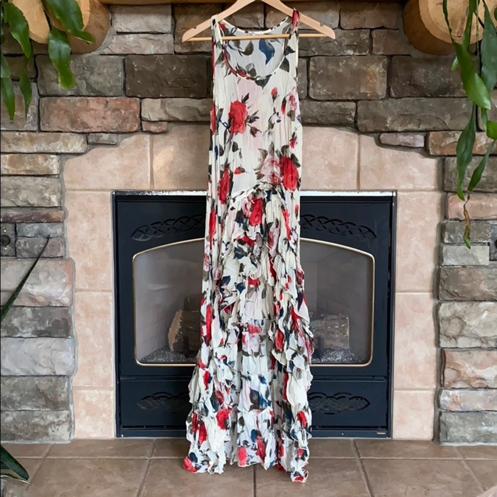 Beautiful floral hi/low dress